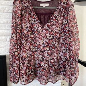 Cute spring Loft blouse! Worn twice!